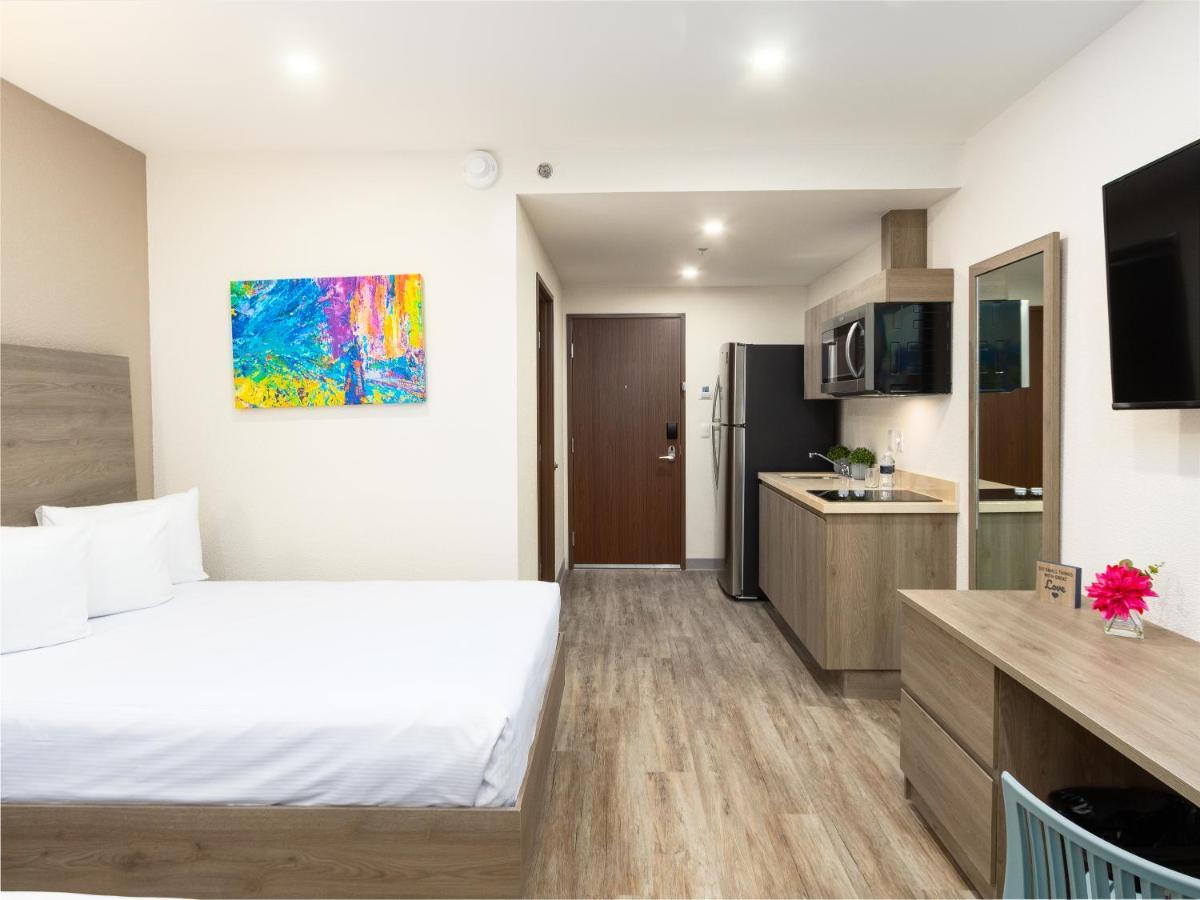 Hotel Mesaluna Short & Long Stay Сьюдад-Хуарес Екстер'єр фото